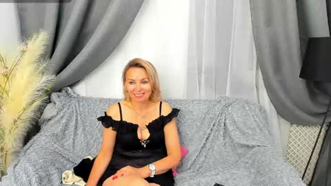 ladysexyx online show from May 22, 3:30 pm