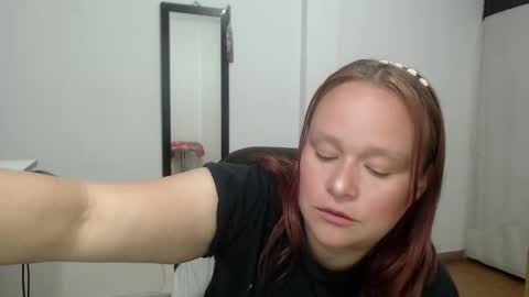  paola and a guest lol    online show from September 19, 8:51 am