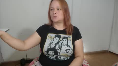  paola and a guest lol    online show from November 4, 6:42 pm