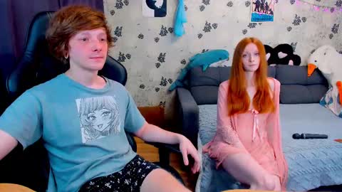 Lu  Alex online show from February 26, 2:27 pm