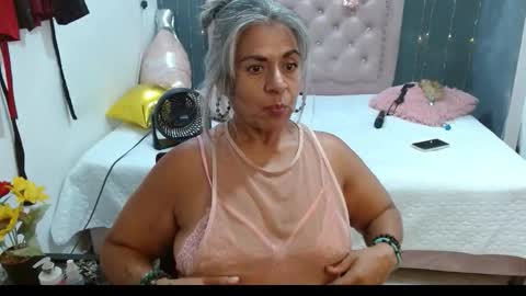 lalisha online show from February 14, 1:30 am