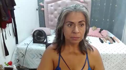 Snapshot of lalisha_96 chatting on October 1, 10:30 pm lalisha online show from October 1, 10:30 pm