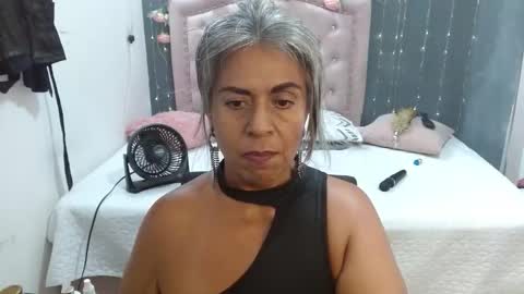 lalisha online show from November 2, 2:11 am