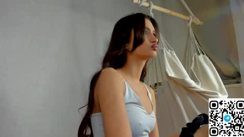 Lali online show from April 2, 2:35 pm