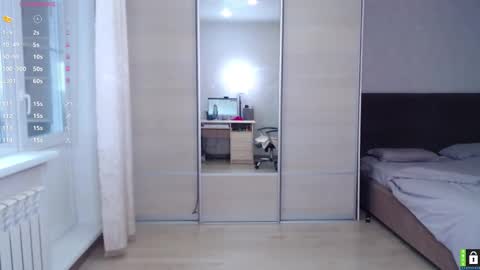 Snapshot of lana__nova chatting on September 13, 5:32 am Lana online show from September 13, 5:32 am