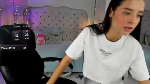 lana_rhoaades online show from July 17, 12:18 pm