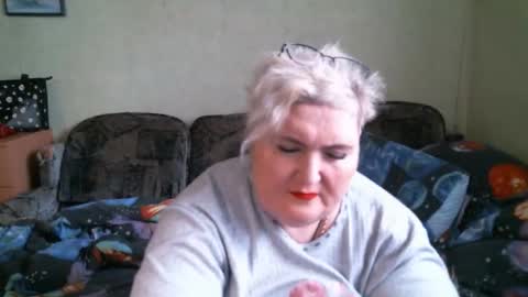 lanacat555 online show from October 1, 12:26 pm