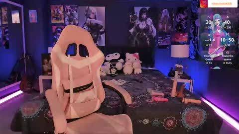 L A N A  online show from November 21, 2:37 pm