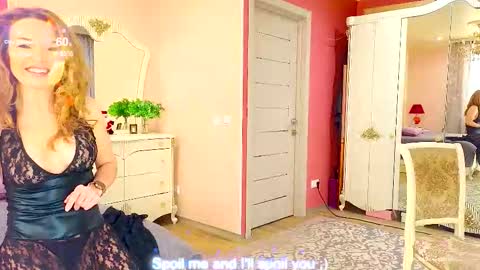 lanavibes online show from January 11, 12:22 pm