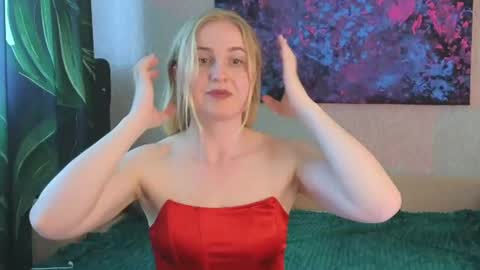 LanaviSmith online show from June 23, 7:27 am