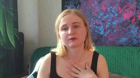 LanaviSmith online show from June 26, 6:30 am