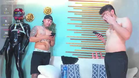 Lance  Max  online show from March 21, 1:33 am