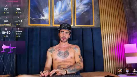 Lancelot Benwick online show from February 25, 8:56 pm