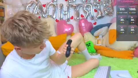 Lanny online show from March 2, 7:15 am