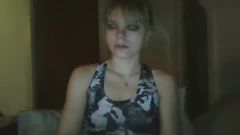 laneybel online show from January 8, 6:30 am