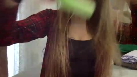 langoria online show from October 10, 1:50 pm