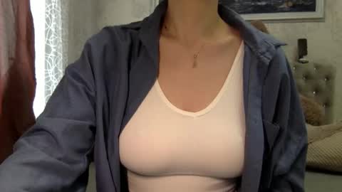 langoria online show from April 21, 10:44 am