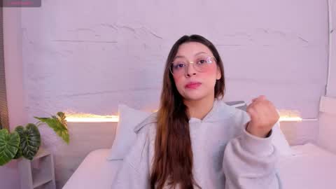 Lanna online show from February 23, 11:56 am