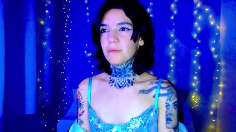 LANNIE   online show from January 15, 2:09 am