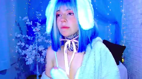 LANNIE   online show from November 14, 2:36 am