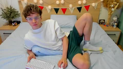 Fandi online show from January 28, 2:43 am