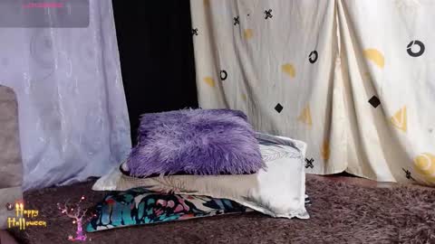 Snapshot of lapeligrosa_ chatting on October 23, 11:12 am lapeligrosa_ online show from October 23, 11:12 am