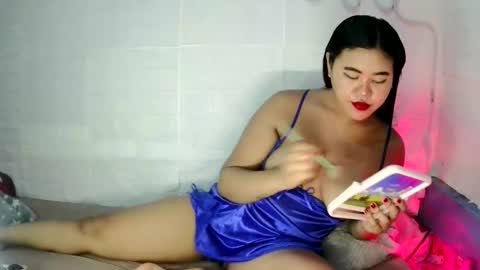 lara101732 online show from October 20, 3:17 pm