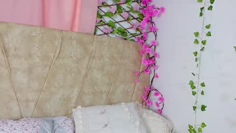 Lara Gill online show from February 26, 8:34 pm