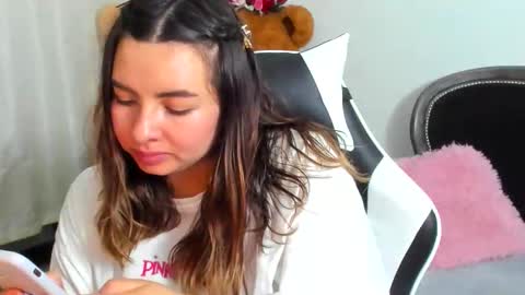 Lara online show from April 22, 3:02 am