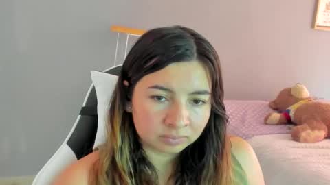 Lara online show from May 19, 4:58 pm
