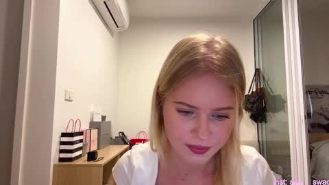 Stella online show from February 23, 10:28 am