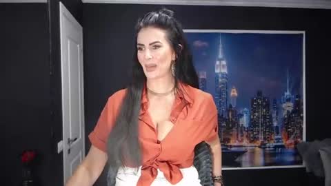 laras_moans online show from July 19, 9:01 am