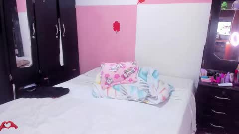 laris_park online show from November 12, 2:03 am