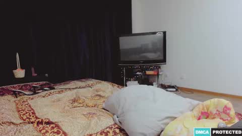 Larisa Lavriki online show from November 8, 5:10 am