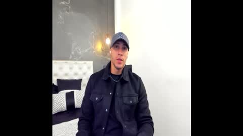 andrew online show from November 9, 1:03 pm