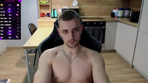 Lars online show from March 6, 11:31 pm