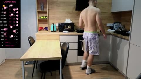 Lars online show from February 8, 5:39 pm