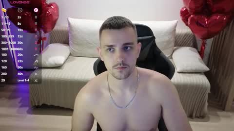 Lars online show from November 2, 11:49 pm