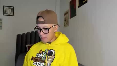 lass_nazar online show from February 26, 2:37 am