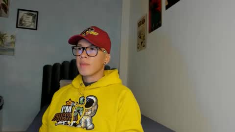 lass_nazar online show from April 11, 1:10 am