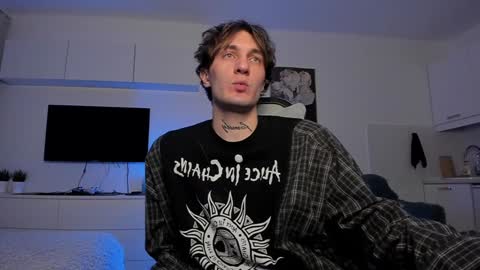 acie online show from February 9, 1:11 am