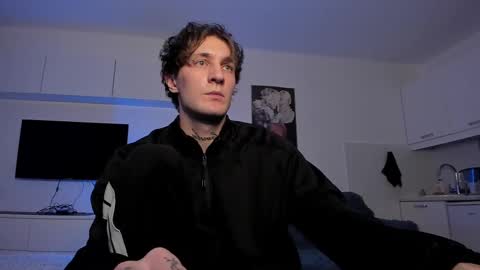 acie online show from February 10, 9:15 pm