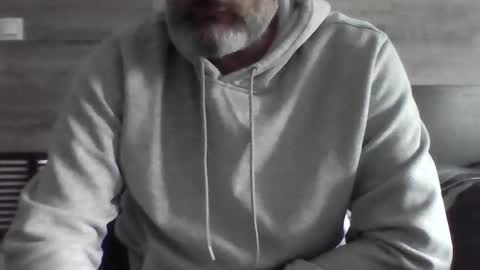 latetedanslesetoiles online show from February 24, 10:51 am