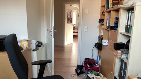 latexdoreen online show from February 8, 2:16 pm