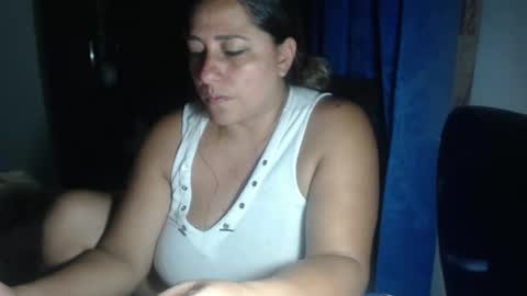 latin_big_boobs online show from May 27, 1:01 am