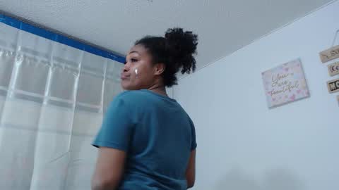 karen online show from November 28, 3:25 am