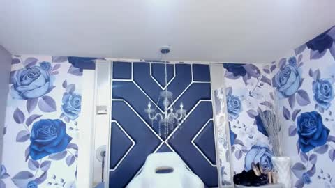 EMMA   online show from September 11, 5:36 pm