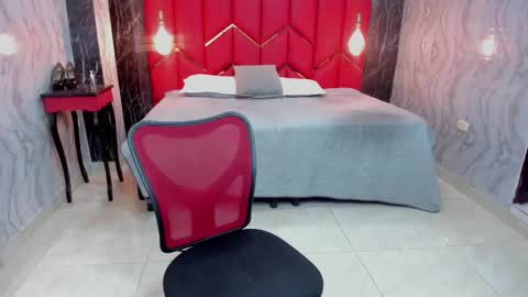 EMMA   online show from March 13, 6:22 pm