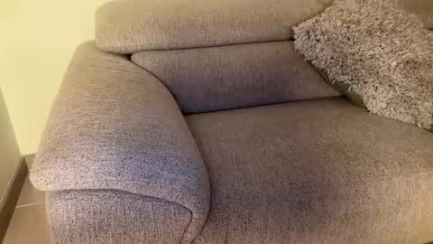 Hi -  online show from November 17, 5:21 am