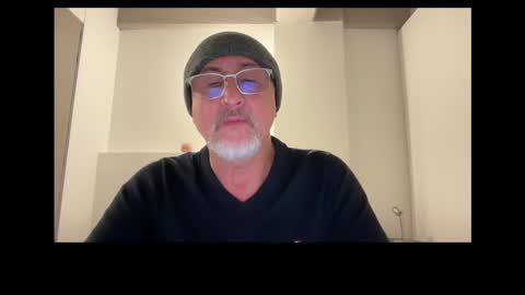 QS - INDEPENDENT MODEL online show from September 13, 2:14 am